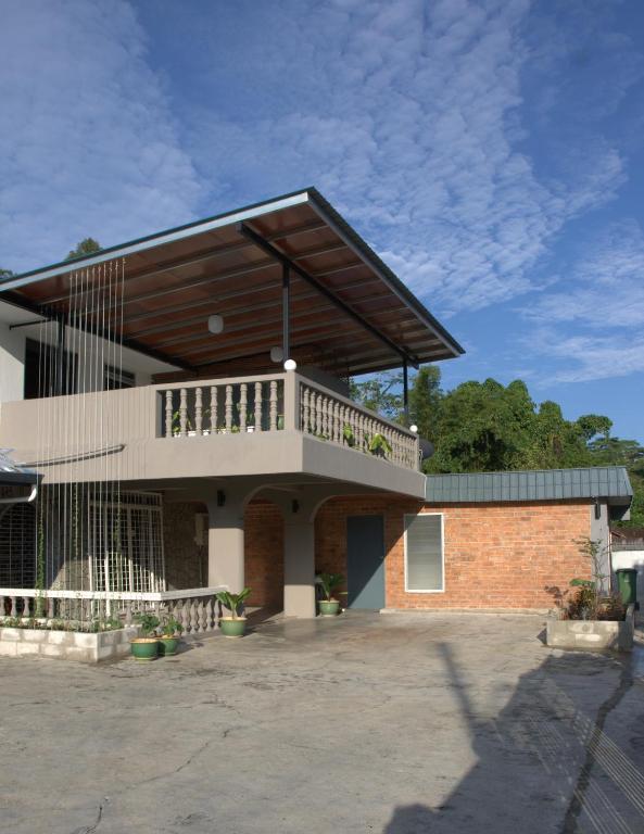 Morning Glory Guest House Kuching Bagian luar foto